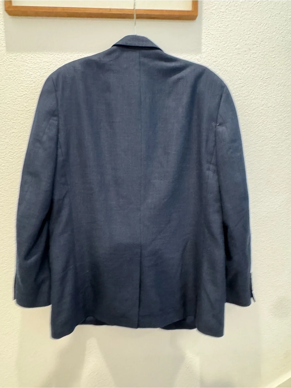Lauren Ralph Lauren is a gray-blue suit jacket/blazer w/ classic 2button closure